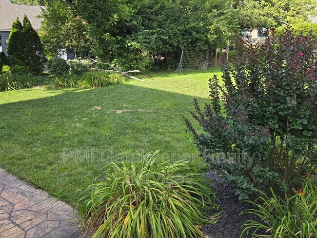 Building Photo - 9834 Chimney Sweep Ln