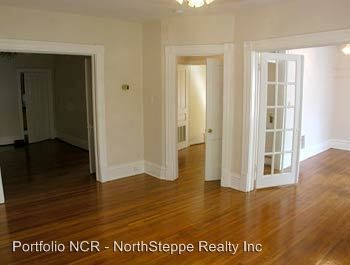 Building Photo - 316-318 W 7th Ave