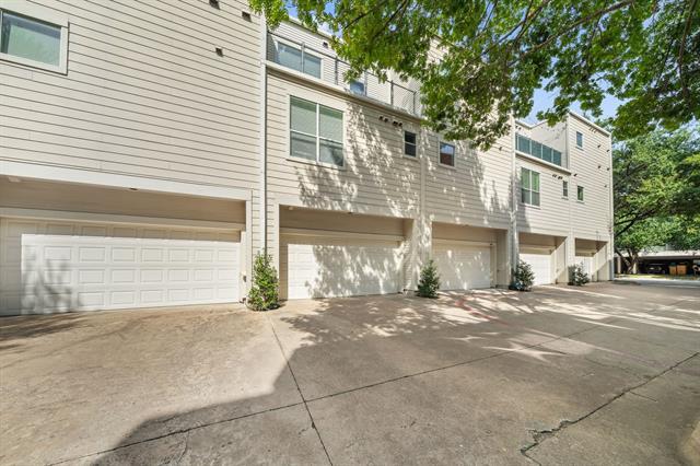 Building Photo - 4315 Holland Ave