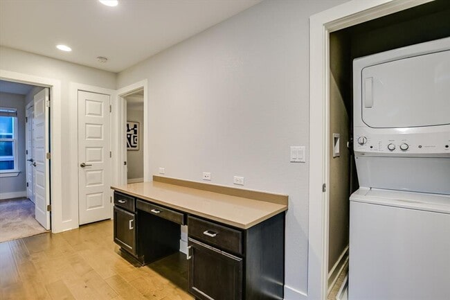 Building Photo - 2001 Tramson Dr