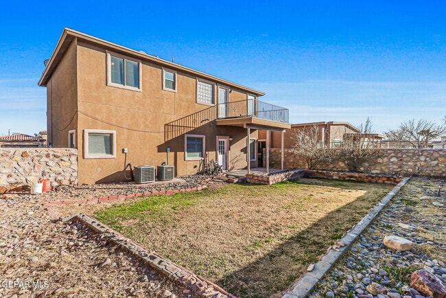 Building Photo - 3165 Sarina Cir