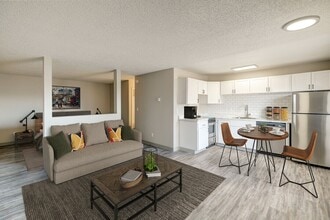 Primary Photo - Kalo Four Seasons