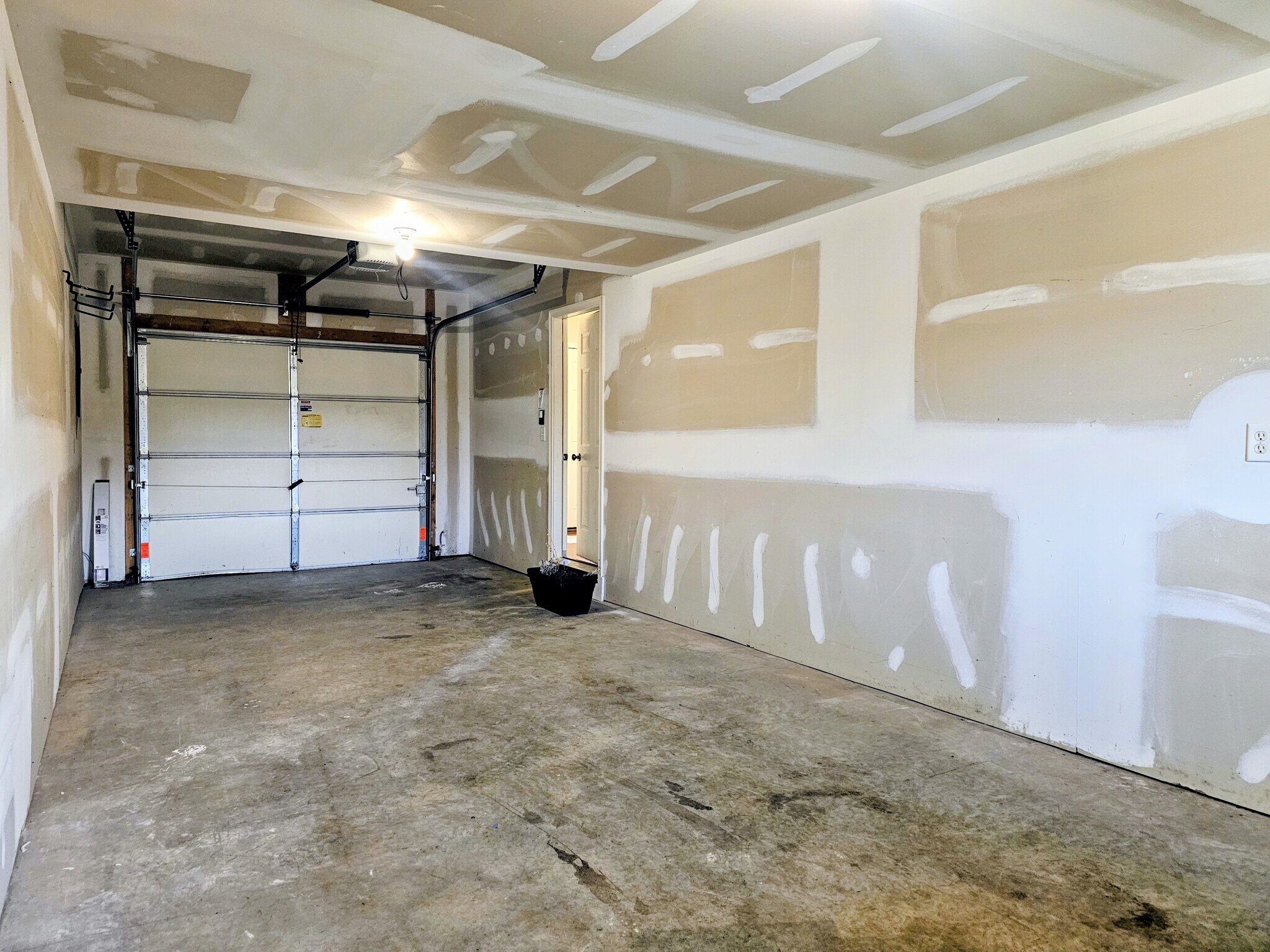 Building Photo - 117 Ironwood Ct