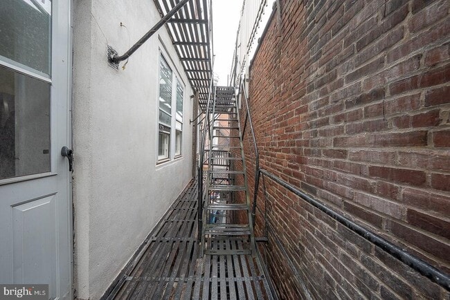 Building Photo - 22 E Lancaster Ave