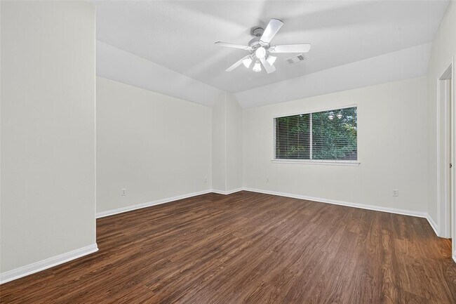 Building Photo - 11346 Glenforest Dr