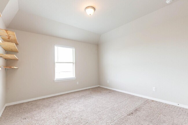 Building Photo - 3443 Cabernet Shores Dr