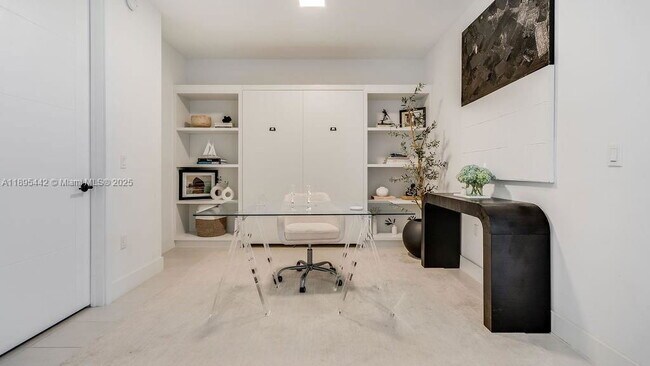 Building Photo - 1030 15th St