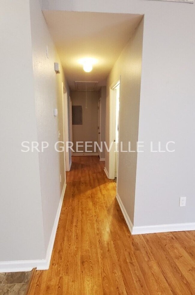 Building Photo - Coming Soon:  Three Bedroom House in Taylo...