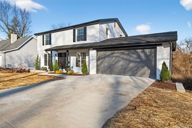 Building Photo - 264 Braeshire Dr