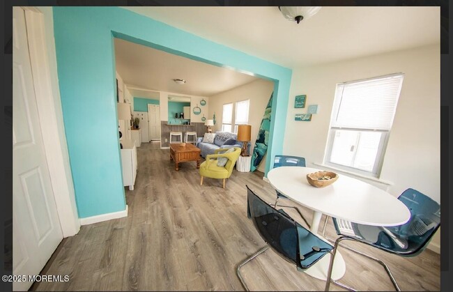 Building Photo - 46 Kearney Ave