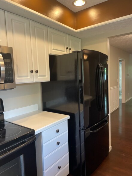 Building Photo - 1259 Denbigh Dr