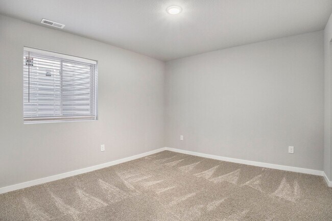 Building Photo - 17539 Beechwood Ln