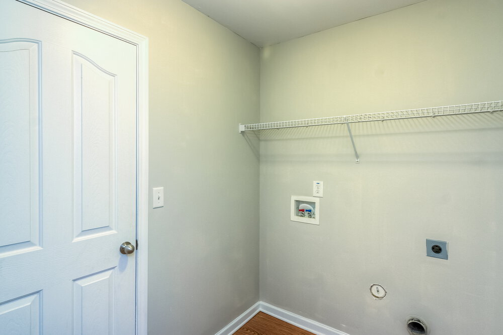 Building Photo - 523 Mountain Quail Dr