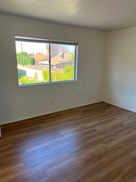 Building Photo - 5977 Nelda St