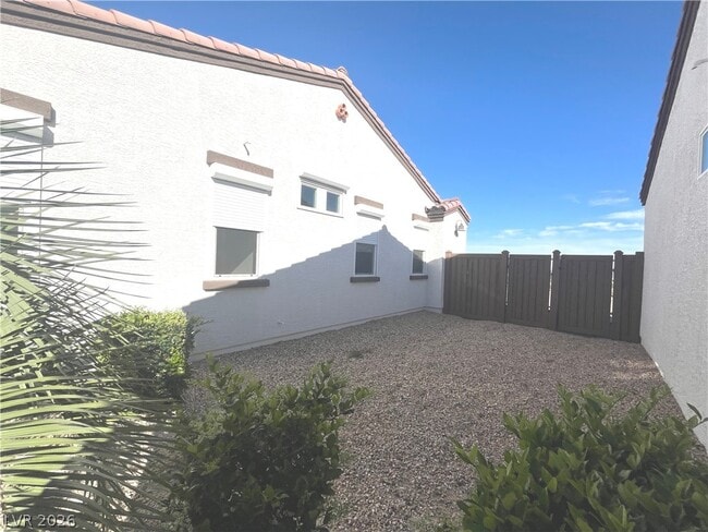 Building Photo - 1533 Franklin Ln