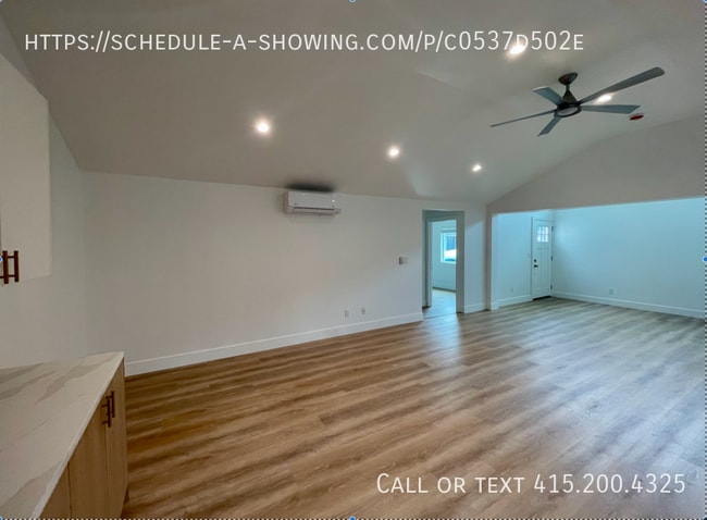 Building Photo - 727 2nd St