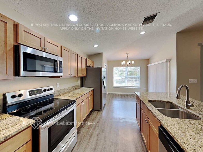 Building Photo - 13306 Old Florida Cir