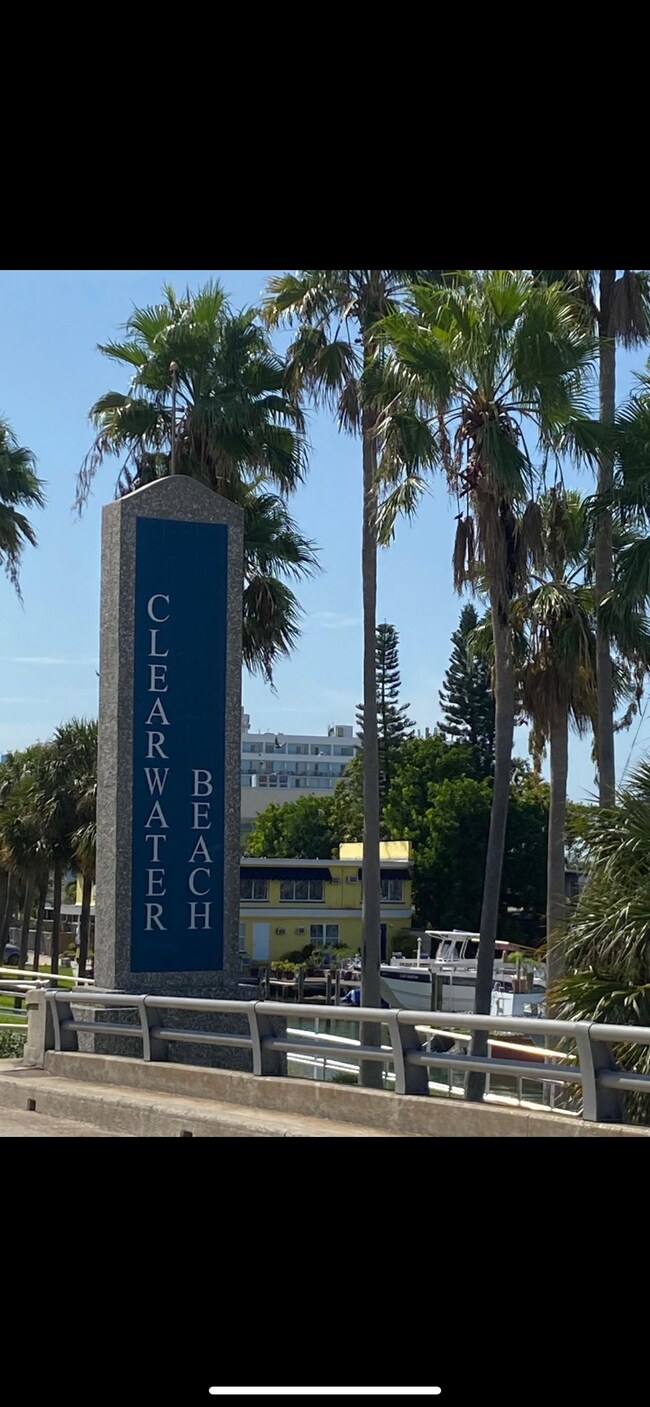 Building Photo - 255 Dolphin Point