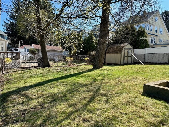 Building Photo - 349 Lagrange St