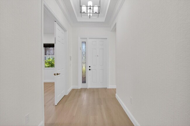 Building Photo - 10562 Cape Delabra Ct