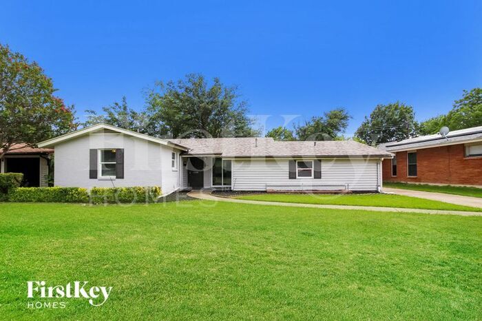 Primary Photo - 3510 Princeton Dr