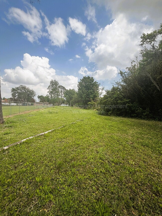 Building Photo - 834 Oberry Hoover Rd