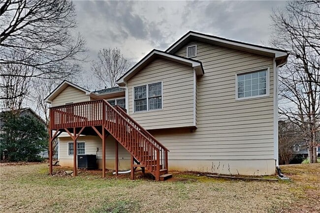 Building Photo - 235 Austin Dr