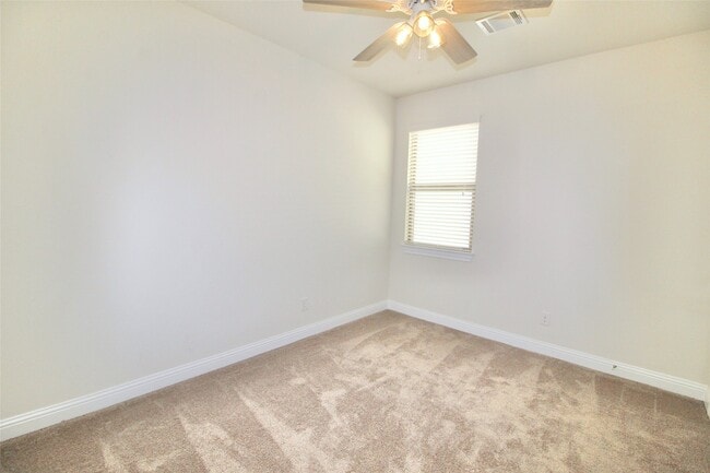 Building Photo - 10919 Texas Rose Dr