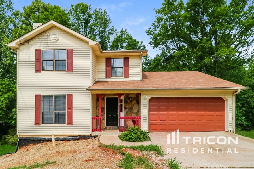 Primary Photo - 2221 Rocky Mill Dr
