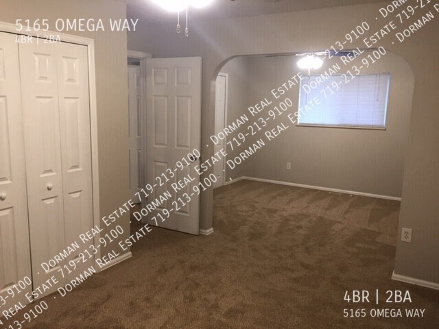 Building Photo - Rancher with finished basement