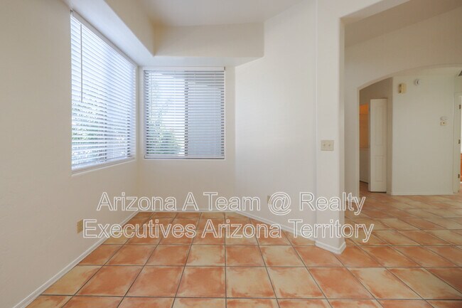 Building Photo - 7332 E Cll Infinito
