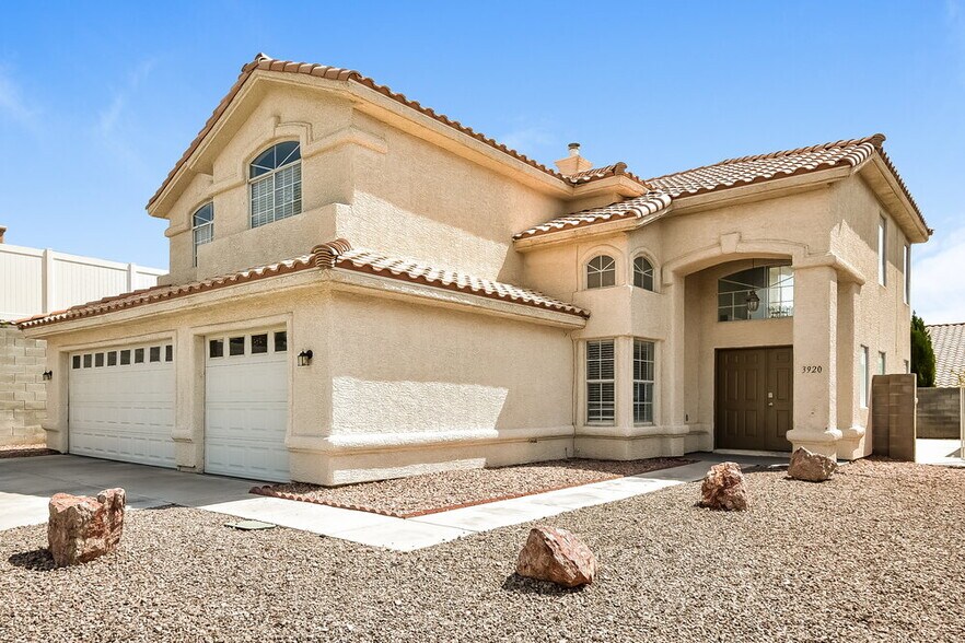 Building Photo - 3920 Wainscot Ct
