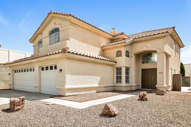 Building Photo - 3920 Wainscot Ct