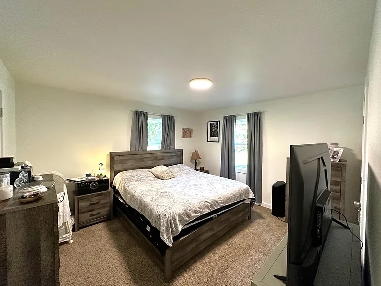 Building Photo - 2944 E Madison St