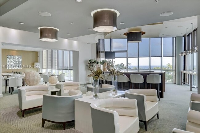 Building Photo - 1 N Ocean Blvd