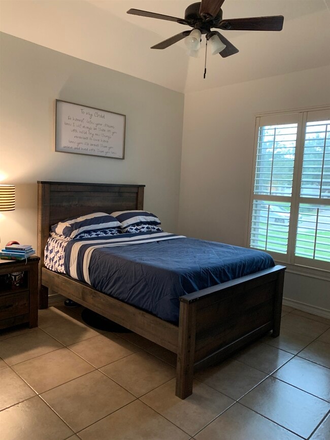 Building Photo - 307 Michoacan Loop