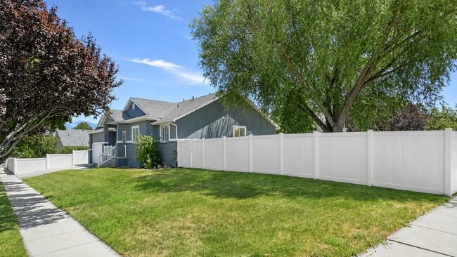 Building Photo - 4291 Campden Dr