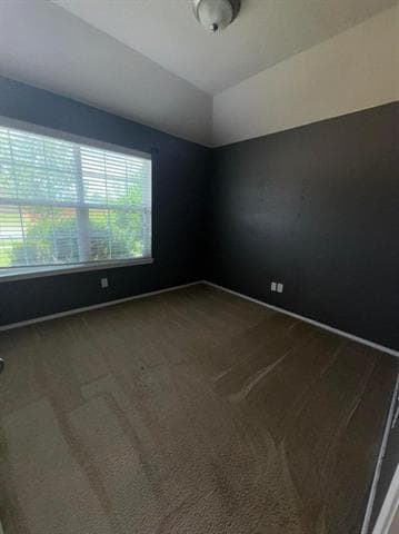 Building Photo - 10317 Manhassett Dr