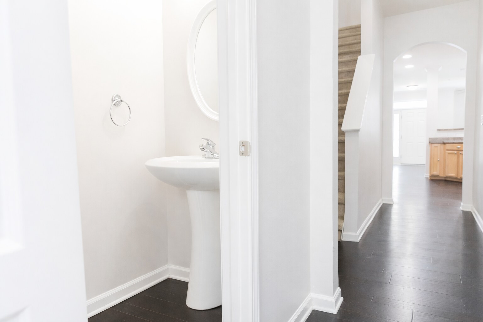 Building Photo - 544 Ridge View Xing