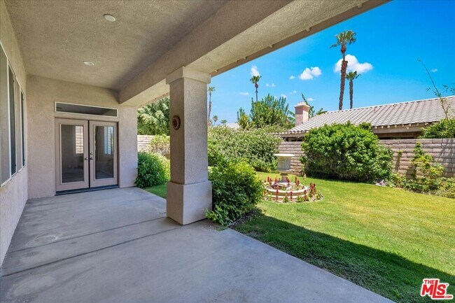 Building Photo - 40808 Eastwood Ln