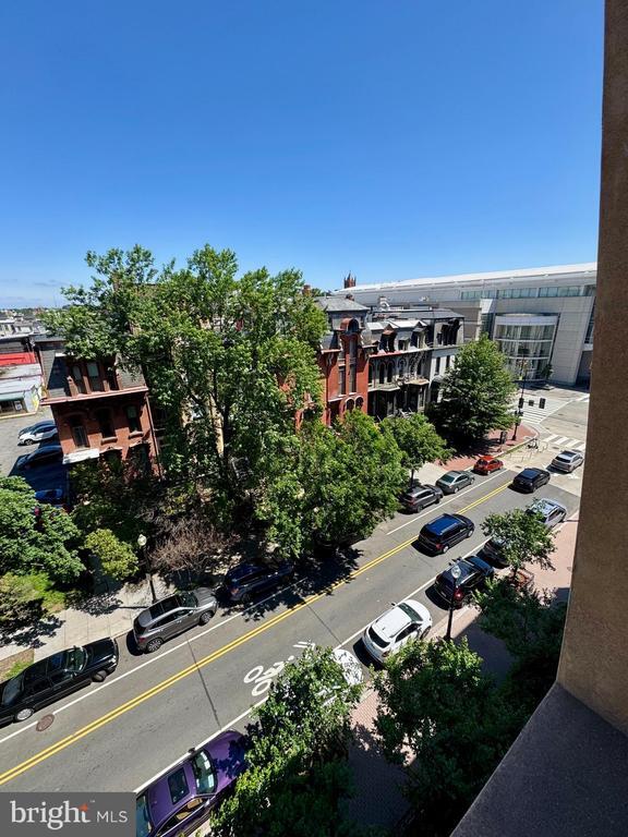 Building Photo - 910 M St NW