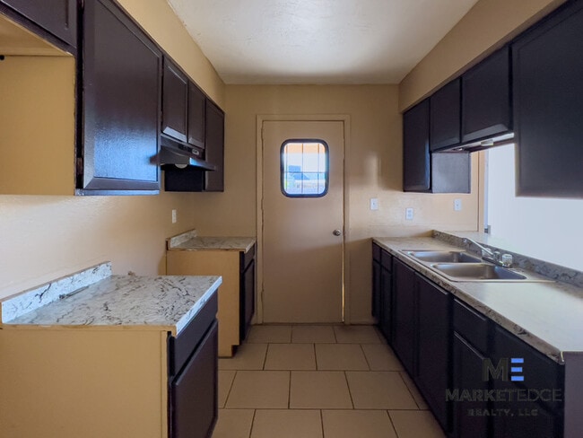 Building Photo - 3 Bed/ 2 Bath Home at McDowell/51st! Move-...