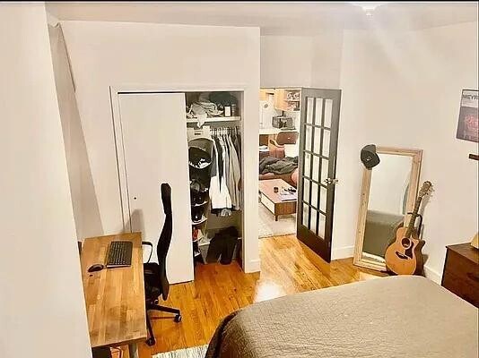 Building Photo - 261 Broome St