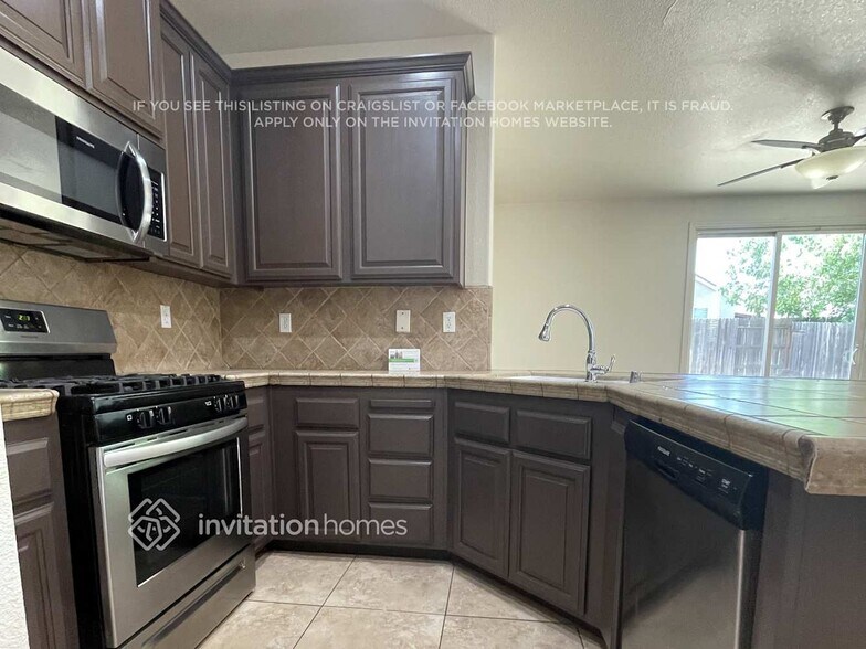 Building Photo - 602 Arlingdale Cir