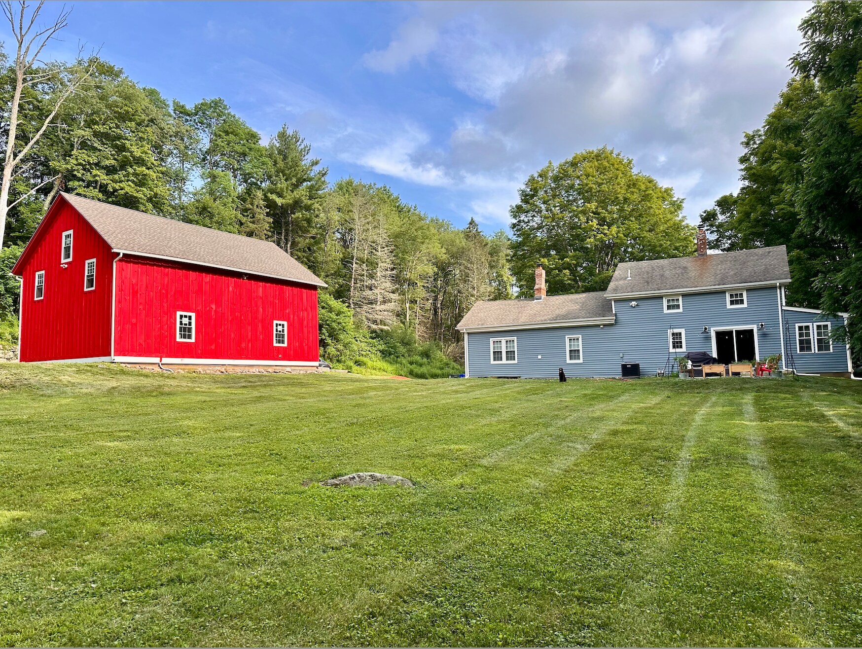 Building Photo - 1464 Newfield Rd