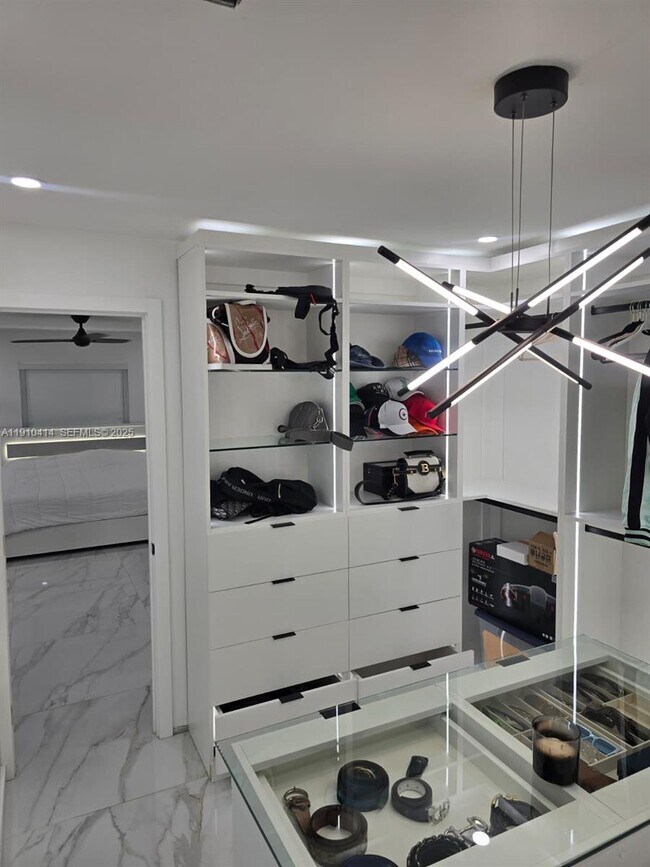 Building Photo - 9313 NW 24th Pl