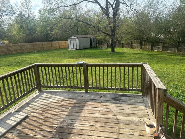 Building Photo - 3-Bedroom, 2-Bathroom Split floor plan Home for Rent in Austin, AR – Available April 2026