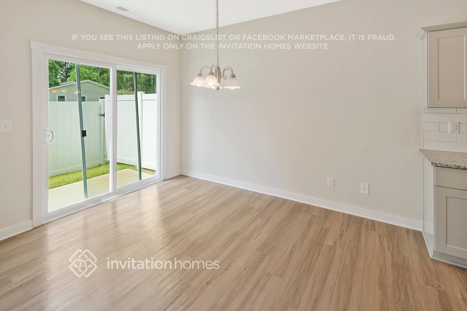 Building Photo - 3011 Ayana Dr