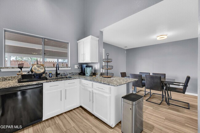 Building Photo - 7324 Tannery Way