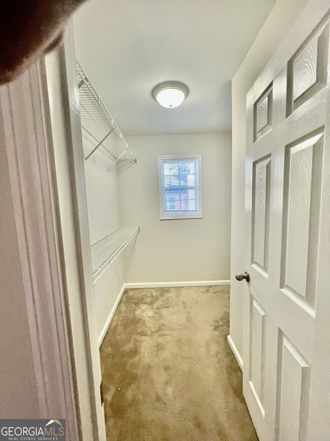 Building Photo - 3110 Garrard Pl